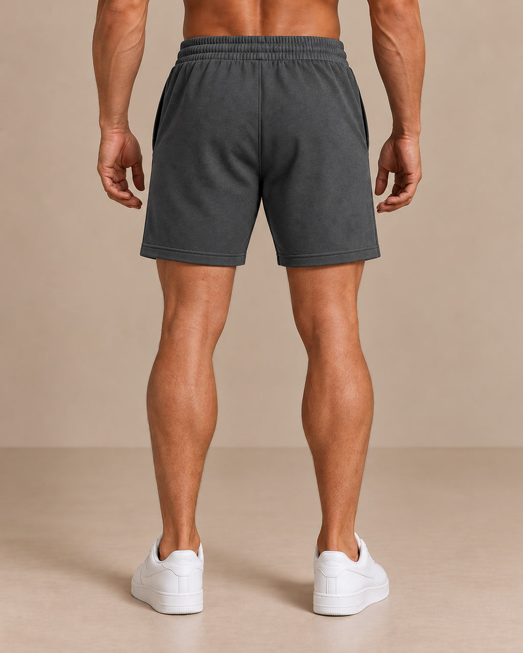 ESSENTIAL SHORTS — GRAPHITE