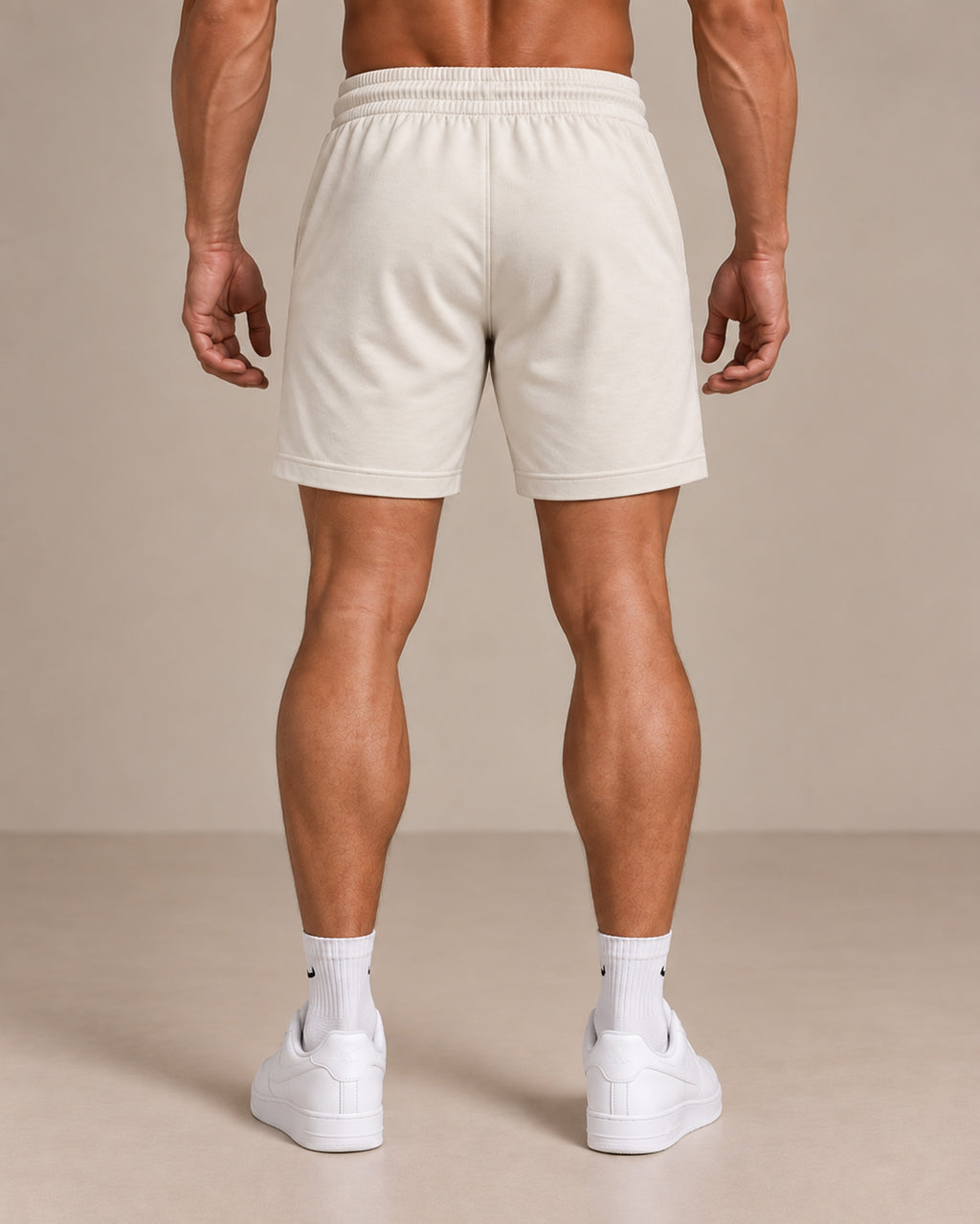 ESSENTIAL SHORTS — CLOUD