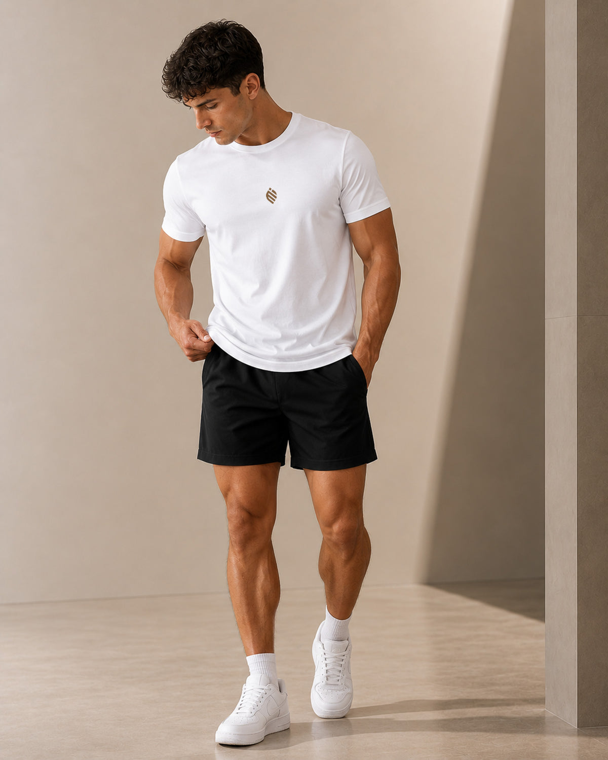 ESSENTIAL TEE — SNOW